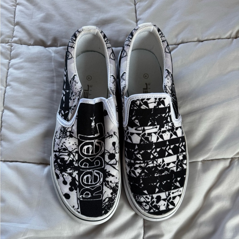 Rebel Monochrome Graphic Slip-On Sneakers